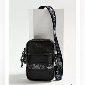 Adidas Originals Festival Crossbody Bag Detachable‎ Strap Black White